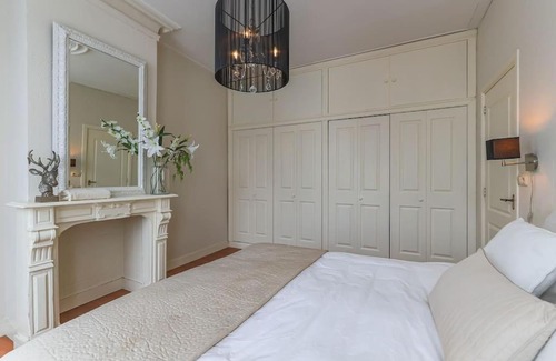Binnenstad-Noord Apartment | Riant luxe herenhuis op toplocatie centrum Groningen