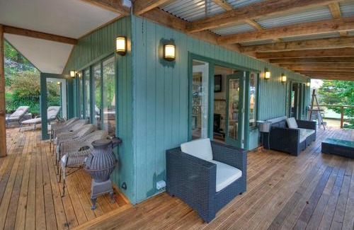 Katoomba House | Ribbon Gum Lodge