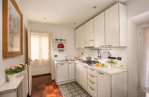 Rione IV Campo Marzio Apartment | Riccardo Condotti Suite