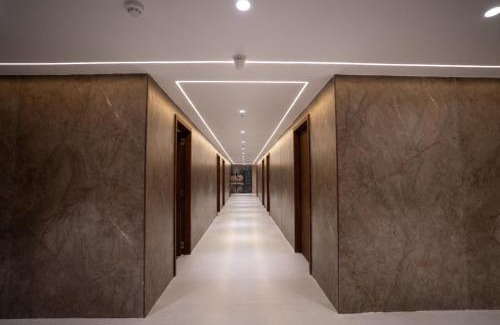 Hyderabad Hotel | Ricch Hotels