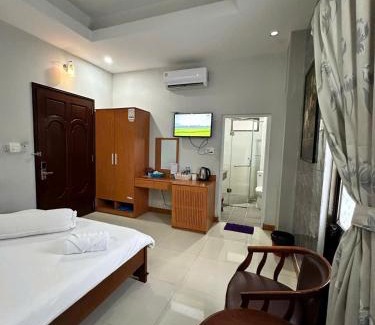Ninh Kieu Hotel | Rich Hotel