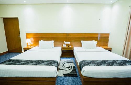 Uttara Hotel | Richmond Hotel & Suites