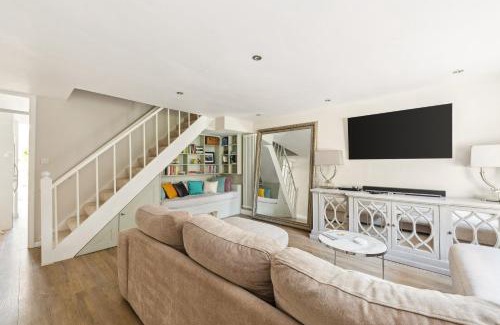 Twickenham Riverside Villa | Richmond Riverside Villa