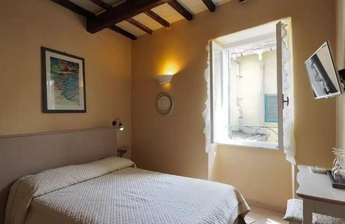 Borgo Antico House | Ricky Rooms