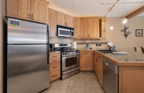 Winter Park Condo | Ride & Relax: Hot Tub, Pool, and Bike Adventures