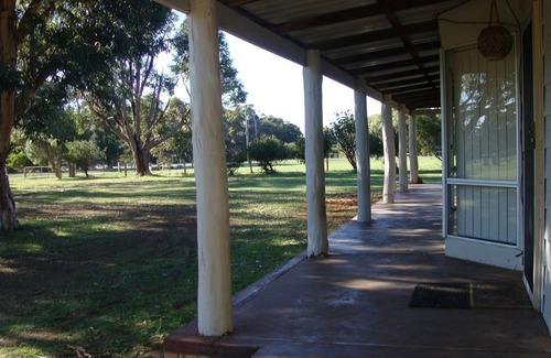 Augusta House | Ridge View Holiday Home - tranquil getaway