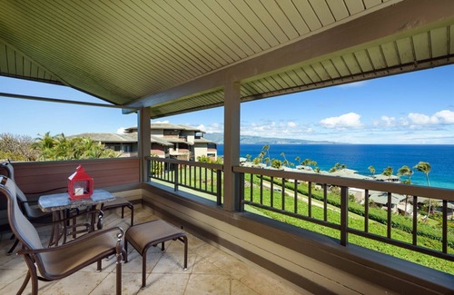 Kapalua Condo | Ridge Villa 2423-24 Platinum level, remodeled townhouse with exquisite ocean, coastal and island views!