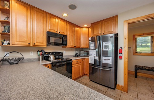 McHenry House | Ridgetop Dog Friendly Retreat w/Hot Tub & Views