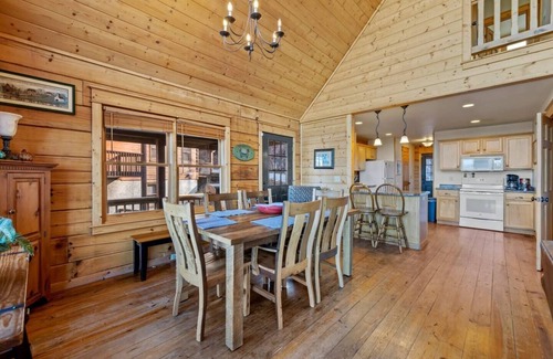 Wolf Laurel House | Ridgetop Retreat Views Fireplace
