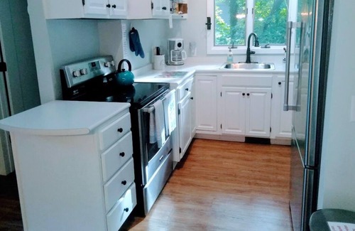 Fennville Cottage | "Ridgeway Beach House" Perfect for making forever family memories.