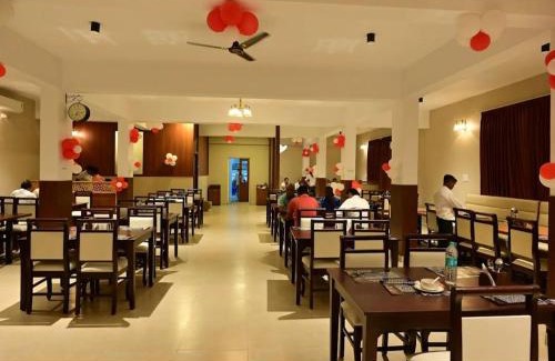 Virarajendrapet Hotel | Ridhis Stay