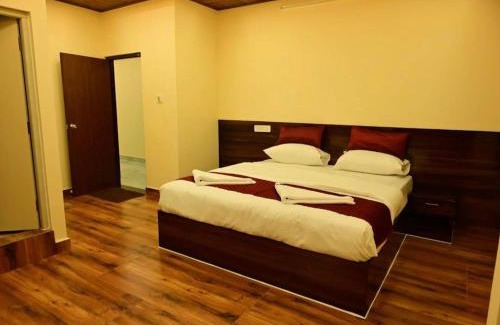 Virarajendrapet Hotel | Ridhis Stay