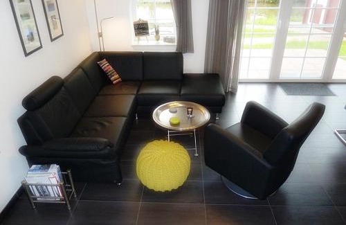 Eilsum House | Riedhaus am Siel