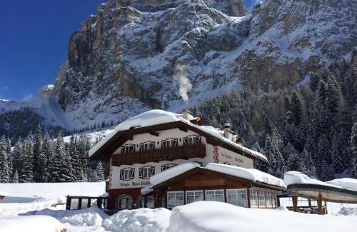 Canazei Hotel | Rifugio Monti Pallidi