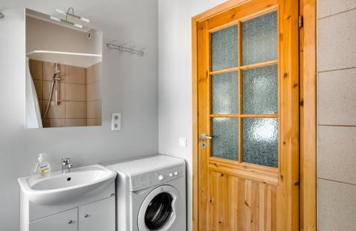 Zemgale Suburb Apartment | Riga Academic Guest House