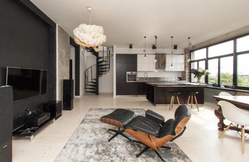 Agenskalns Apartment | Riga Luxury Loft with Terrace