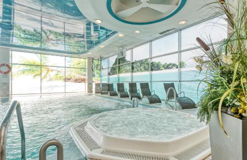 Sarkandaugava Hotel | Riga Unimars Hotel