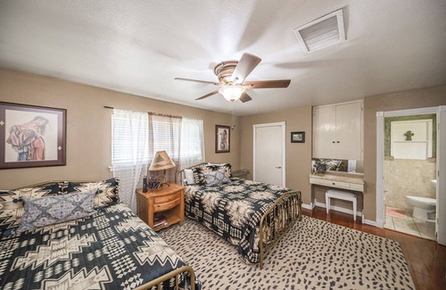 Midland House | Right At Home-McCauley Lodge