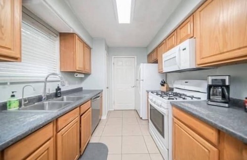 Midland House | Right At Home-Midland Destination Getaway-reduced due to cancellation