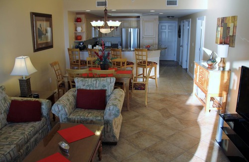 Panama City Beach Condo | Right on the Beach, Stunning Ocean View from Master, Clean Luxury &Spacious,
