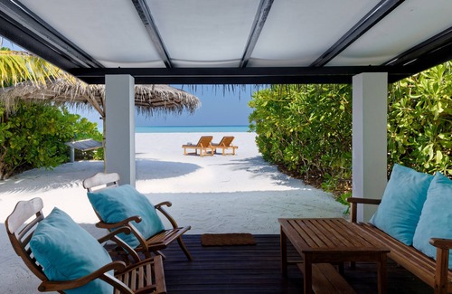 Mahaanaelhihuraa Island Hotel | Rihiveli Maldives Resort