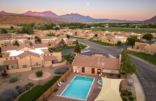 Moab South Valley House | Rim Village A4 2
