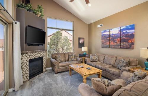 Moab South Valley House | Rim Village A4 3