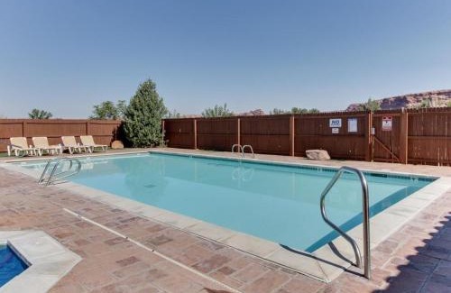 Moab South Valley House | Rim Village I4