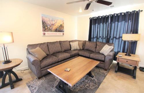 Moab South Valley House | Rim Vista 17A2