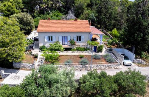 Krizni rat Apartment | Rinada - ZF Hvar