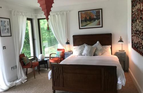 Killarney House | Ring of Kerry 4 Bedroom House with private garden, table tennis