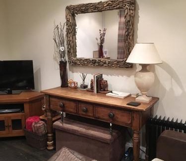 Hollow Meadows House | Ringinglow cottage
