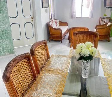 Melgar House | Rio Bonito Finca vacacional Piscina, Tennis