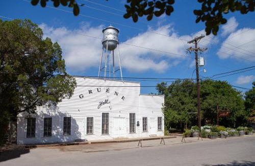 Gruene Apartment | Rio Hacienda VG 306