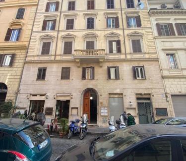 Repubblica Apartment | Rione Monti Home