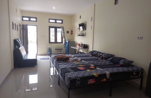 Kemang House | RiReRa Guest House Bogor
