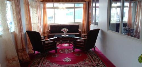 Darjeeling House | RISE N SHINE HOMESTAY