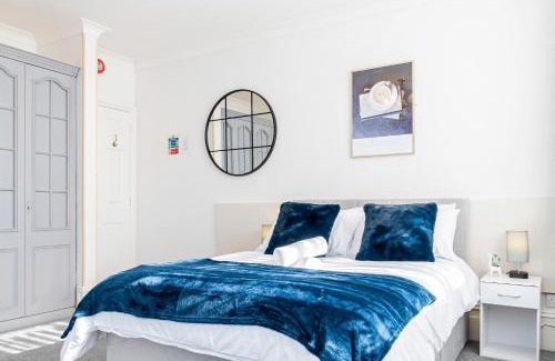 Rogerstone Hotel | Rising Sun Hotel