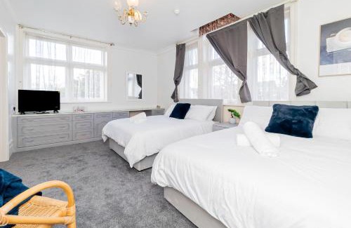 Rogerstone Hotel | Rising Sun Hotel