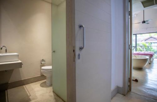 Black River Villa | Rising Sun - Stylish & Comfortable Marina Duplex