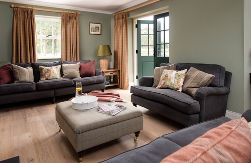 Hallington House | Risingham House - sleeps 8 in 4 bedrooms
