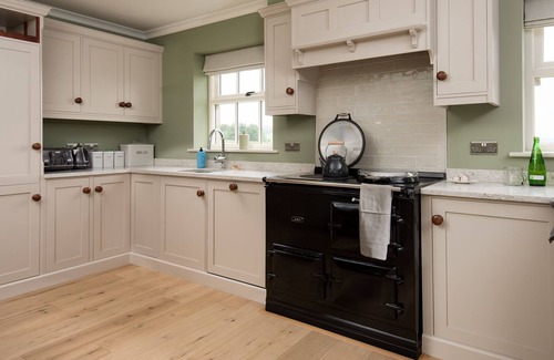 Hallington House | Risingham House - sleeps 8 in 4 bedrooms