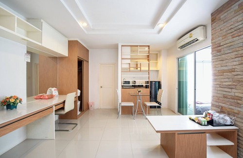 Nonthaburi Hotel | Riski Residence
