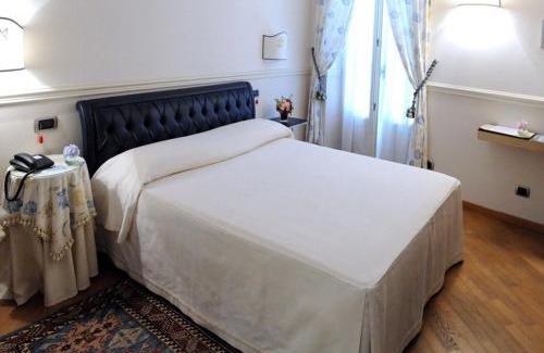Tigliole Hotel | Ristorante Albergo Ca' Vittoria