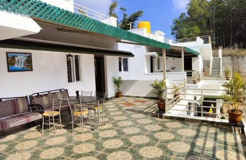 Yelagiri Hotel | Rithu's Inn