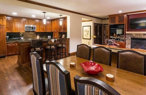 Aspen Condo | Ritz Carlton,Aspen Highlands, Amazing Ski-In/Ski-Out Colorado Retreat, 2 bedroom