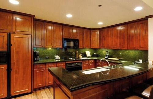 Aspen Condo | RITZ CARLTON ASPEN Resident 2/3BR