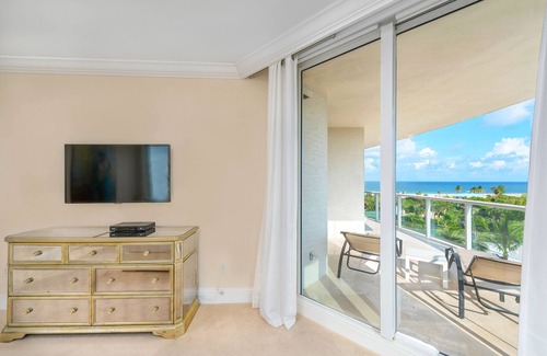 Singer Island Condo | Ritz-Carlton Oceanfront Residence - Hotel Amenities ★ by Guaranteed Rental™