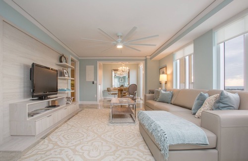 Key Biscayne House | RITZ-CARLTON PENTHOUSE 2 STORY CORNER W BALCONY WATER VIEWS