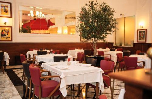 DIFC Hotel | Ritz Carlton Residences DIFC Downtown Dubai